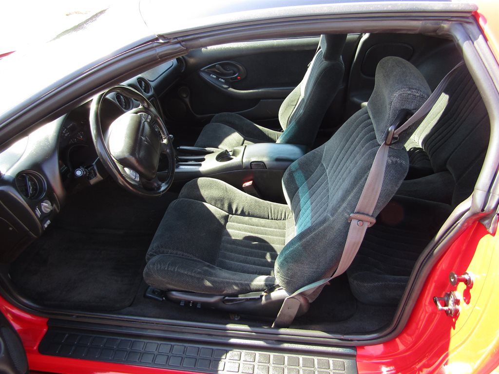 2002 Pontiac Firebird photo